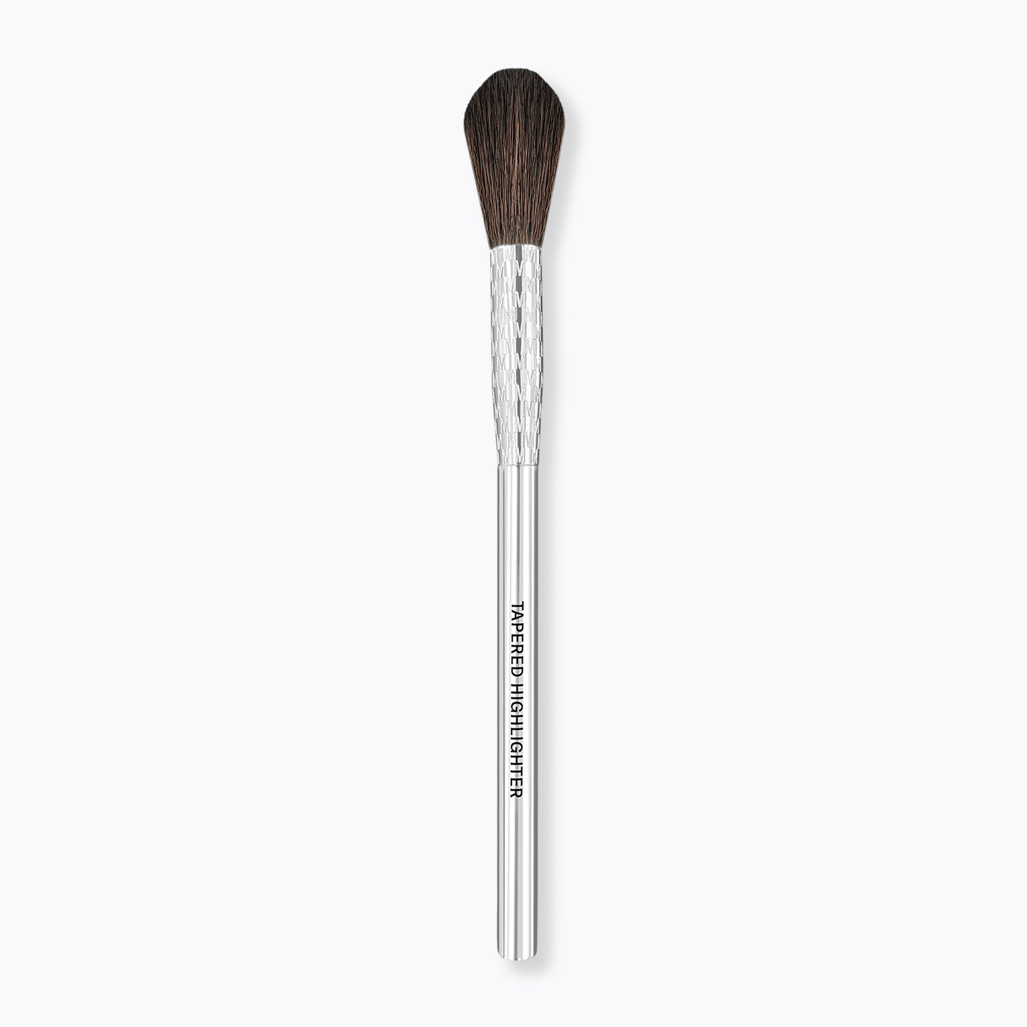 F08 TAPERED HIGHLIGHTER - PENNELLO ILLUMINANTE- MESAUDA BEAUTY