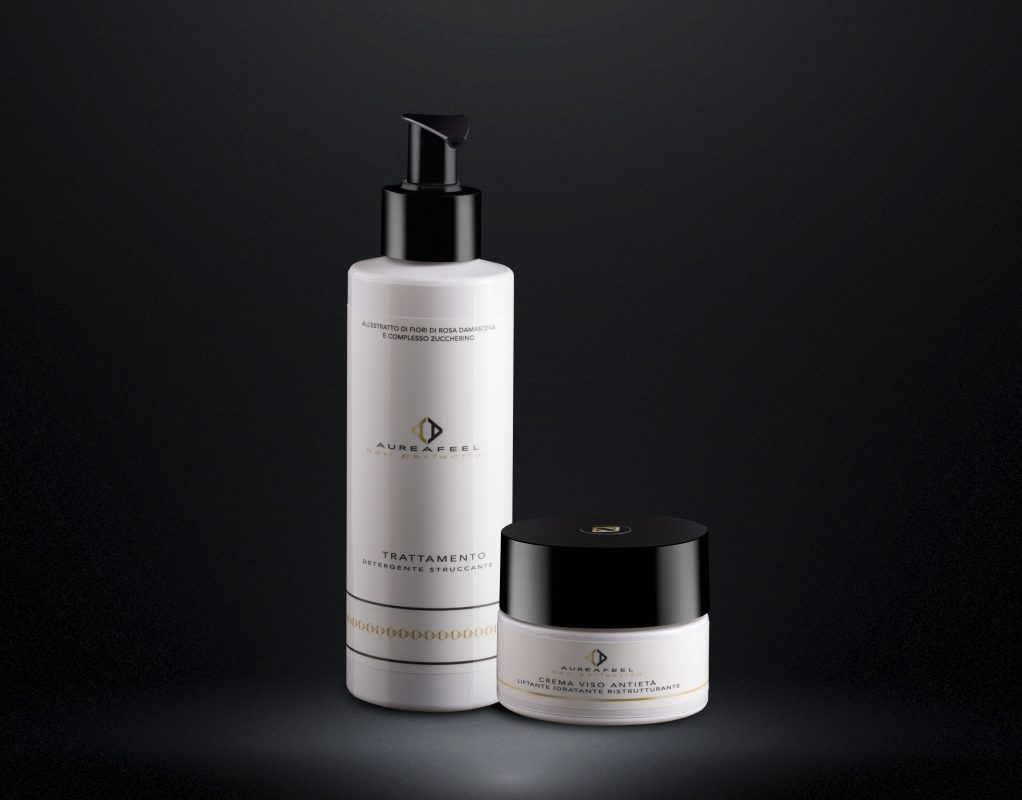 TRATTAMENTO DETERGENTE STRUCCANTE - AUREAFEEL — TRATTAMENTO DETERGENTE STRUCCANTE - AUREAFEEL · 200 ml